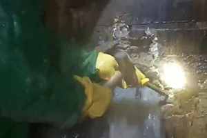 桦甸消防水池堵漏施工视频